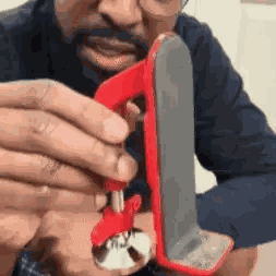 BLINDIER bloque-porte de securite - gif-2